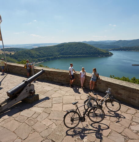 Die GeoRadroute Ruhr-Eder führt über das Waldecker Schloss.