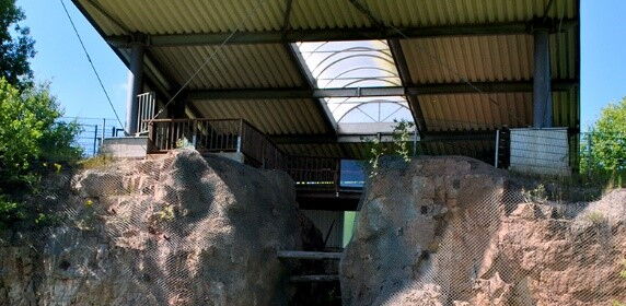 Die Korbacher Spalte ist eine Fossilfundstelle oberpermischer Wirbeltiere und das zweit-bedeutendste paläantologische Bodendenkmal in Hessen