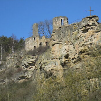 Die Felslandschaft im Werbetal, dessen Kalkstein-Felsen aus Ablagerungen des Zechstein-Meeres (vor rund 290 Millionen Jahren) bestehen.