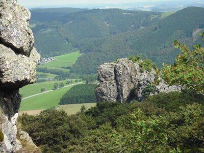 Die Bruchhauser Steine in Olsberg-Bruchhausen wurden vor Jahrmillionen durch Vulkane geformt.