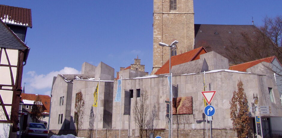 Das Wolfgang-Bonhage-Museum bietet Einblicke in den Gold- und Kupferbergbau sowie der Korbacher Spalte unter dem Konzept "Museum zum Anfassen".