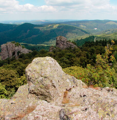 Die Bruchhauser Steine in Olsberg-Bruchhausen wurden vor Jahrmillionen durch Vulkane geformt.