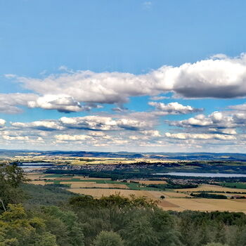 Die Aussicht des archäologischen Rundwanderweges "Keltenweg".