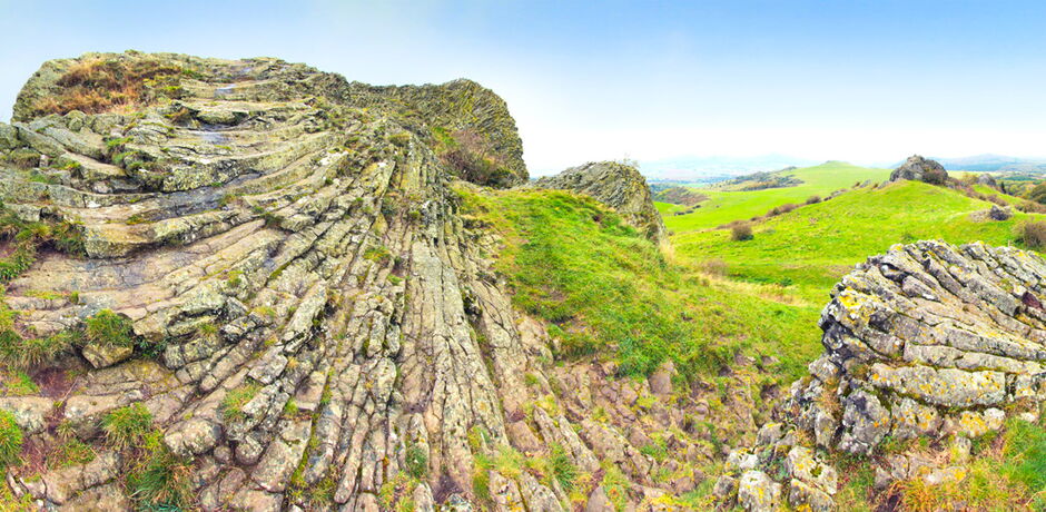 Basaltsäulen der Helfensteine in Wolfhagen auf 447 Meter Höhe.