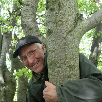 Friedel Trelle, begeistert mit Wissen über die Grenz-Region Hessen/NRW in den Hoch­lagen von Willingen, Mede­bach, Winter­berg und Olsberg.